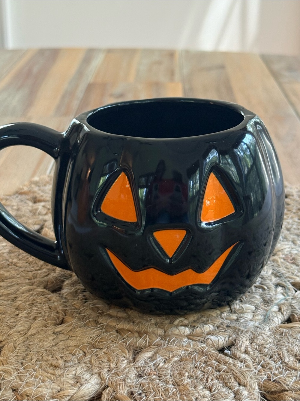 Black and Orange Pumpkin Jack-O'-Lantern Ceramic Mug